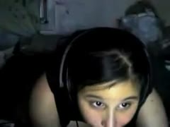 This large camwhore enjoys teasing her luscious vagina.